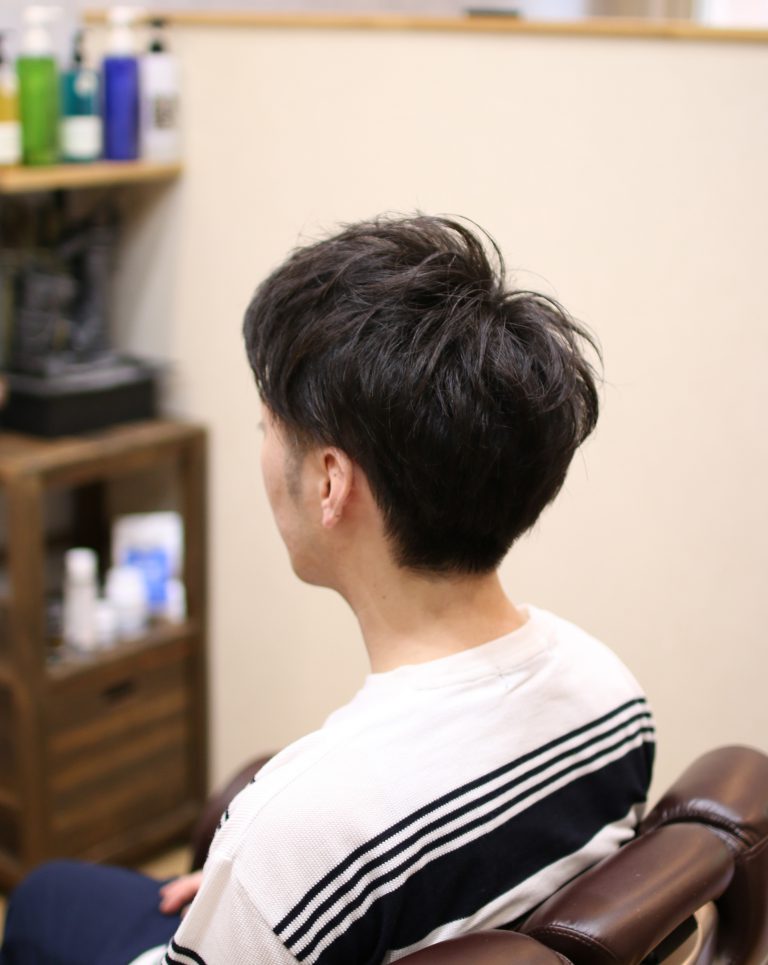 前髪を上げるスタイリングをする時のポイントは？ 茨城県北茨城市の男性専門のマンツーマンヘアサロンバーバーショップゲイン